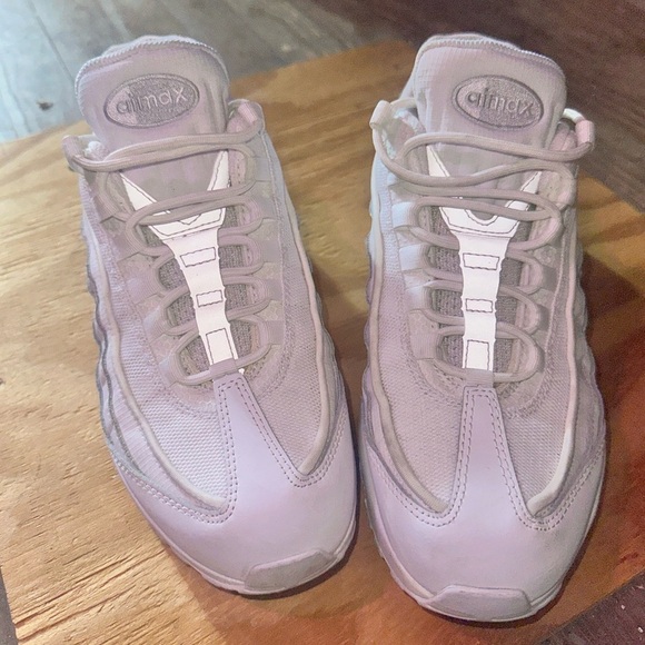 Nike Air Max 95 Triple White size 8.5 - Picture 4 of 4